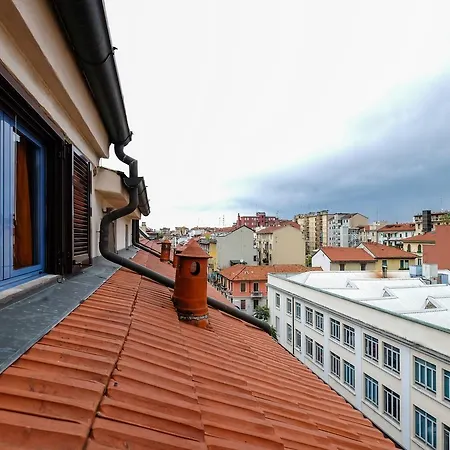 アパート Cozy Attic In Navigli